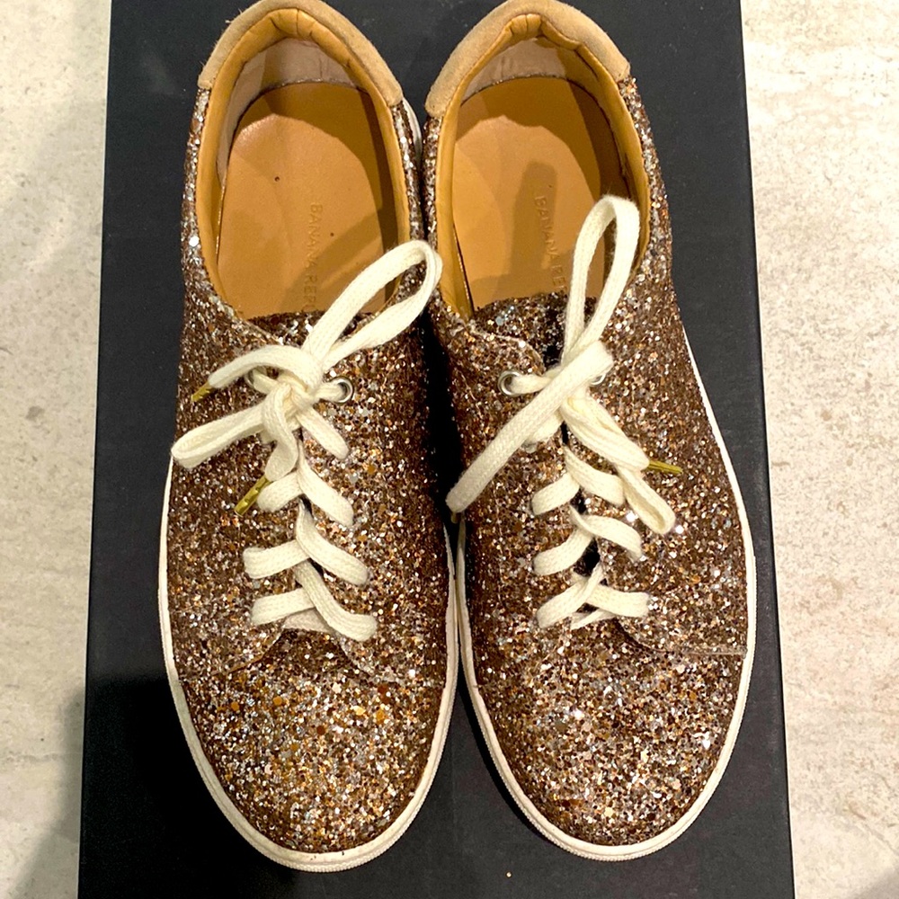 Glitter Sneakers - Banana Republic- Size 6